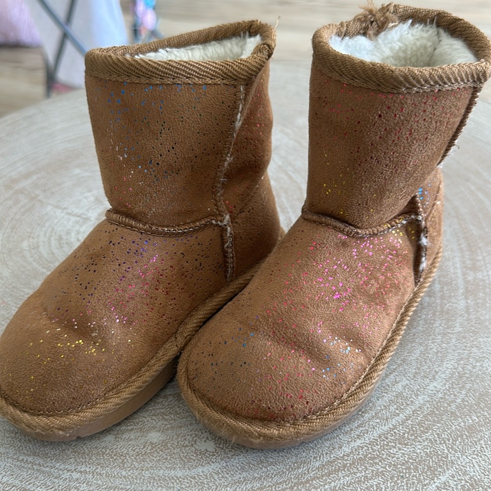 Toddler boots size 7/8